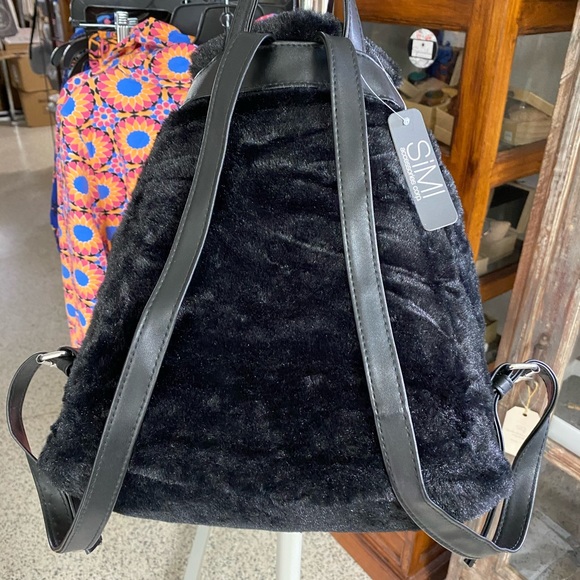 New Black Faux Fur Winter 12" Backpack - Picture 6 of 7